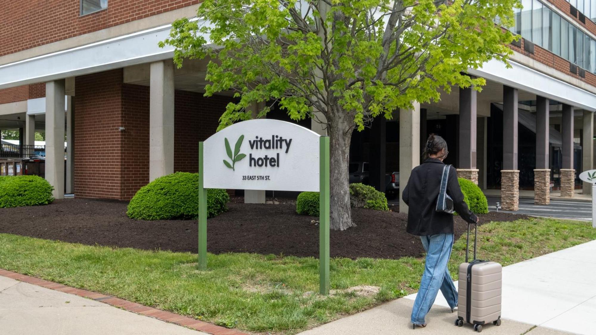 Dayton Vitality Hotel מראה חיצוני תמונה